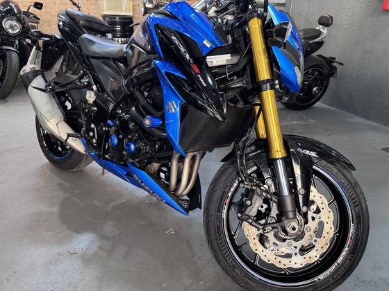 SUZUKI GSX-S750A SUZUKI GSX-S750A